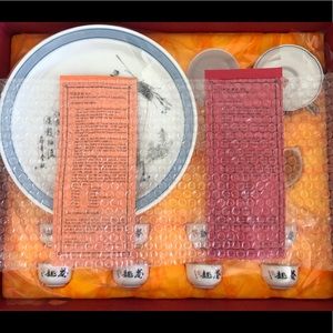 Traditional Chinese Tea Set - 16 pc